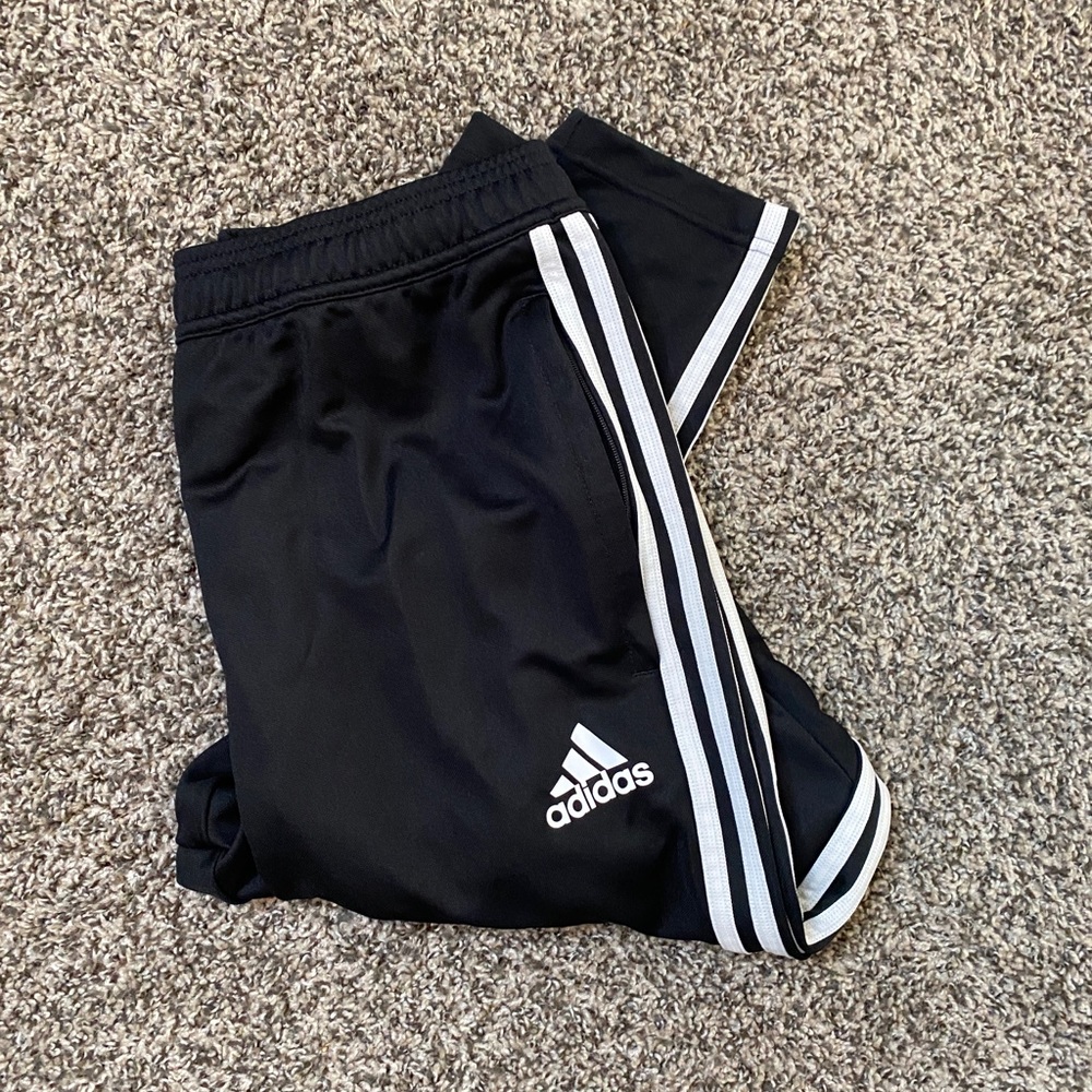 Adidas joggers
